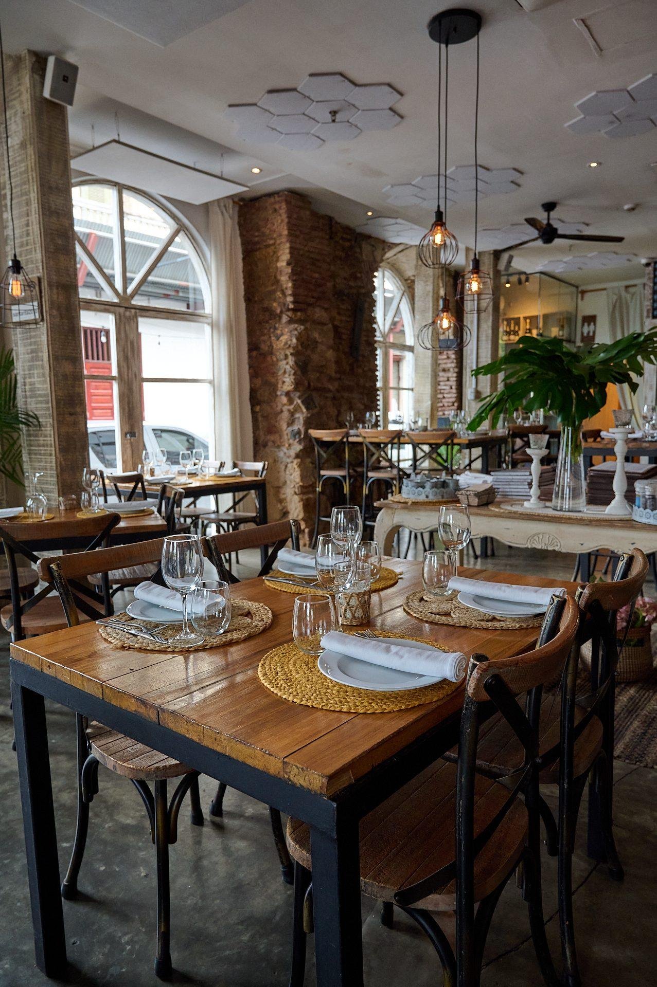 Santa Rita — Gastronomía española y argentina