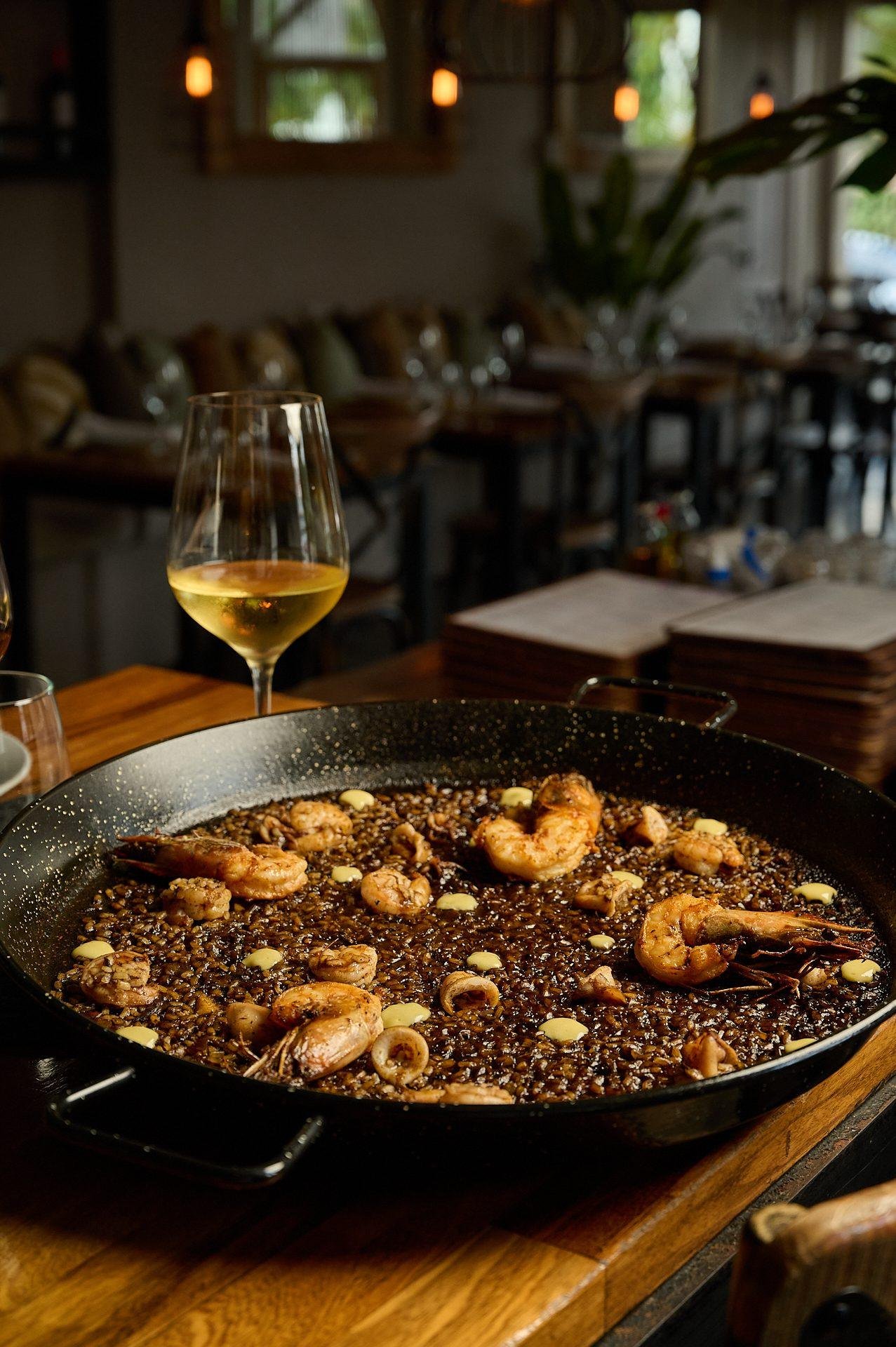 El arroz negro de Santa Rita: la joya de la cocina española en Panamá